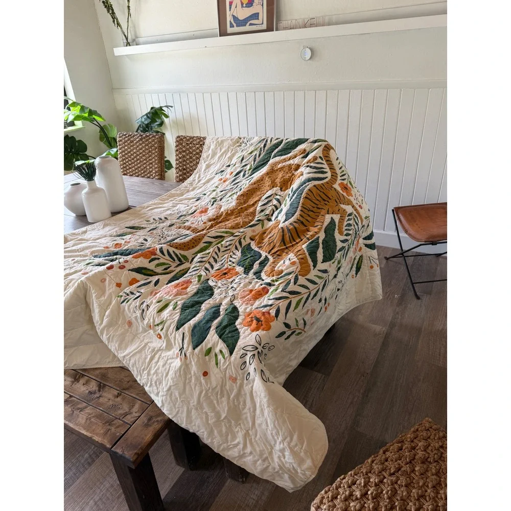 Crate & Kids Marrakech Tiger Twin Quilt Cream Cotton Floral Jungle Botanical